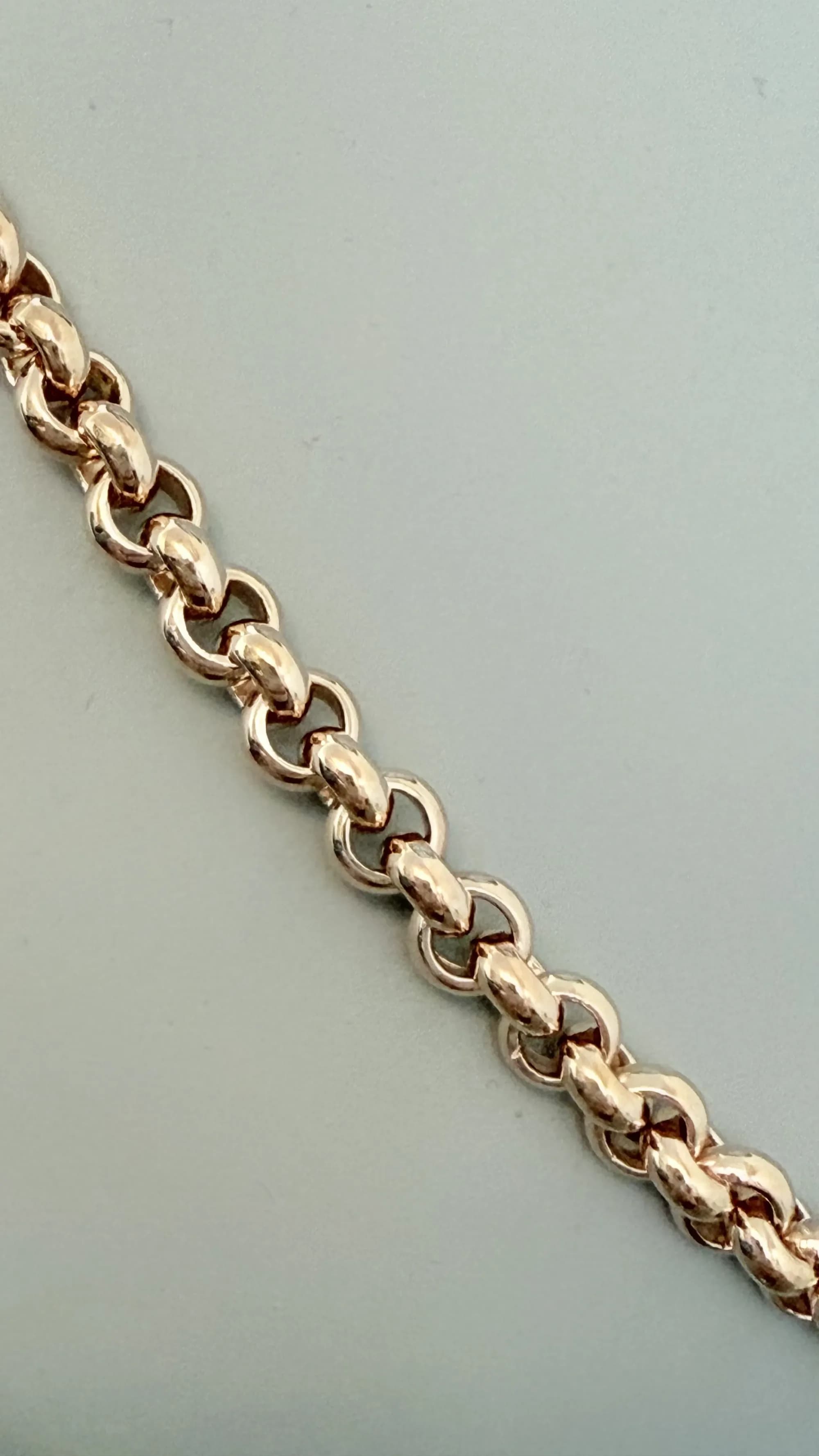Chopard angle 5